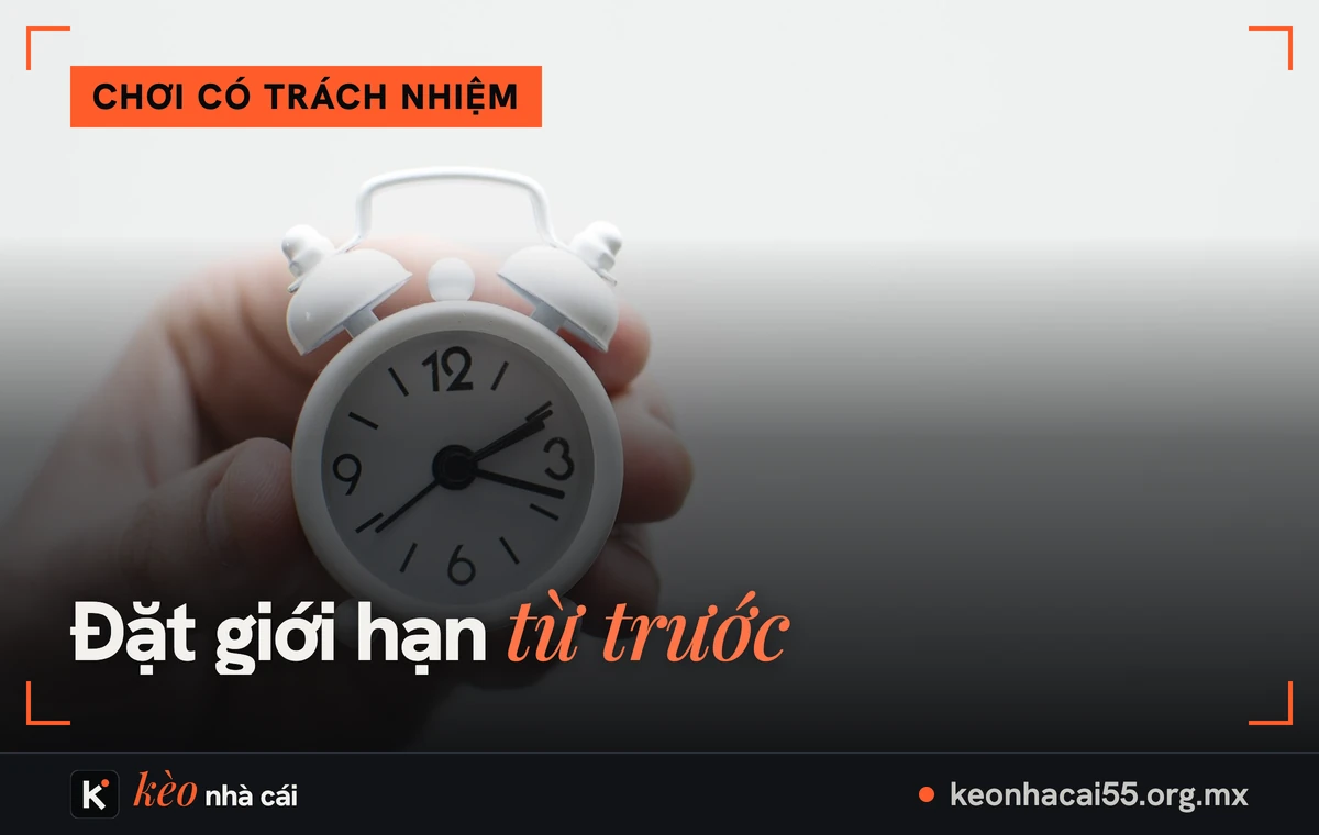 Tay cầm đồng hồ báo thức, chơi có trách nhiệm bằng giới hạn đặt trước